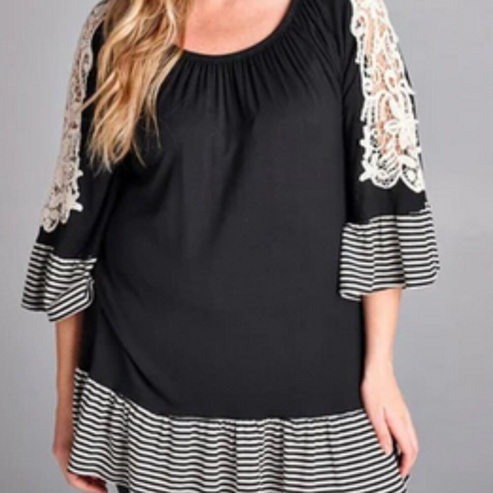 Emerald Brand Mixed Media Black with Lace Tunic Top - Picture 3 of 16